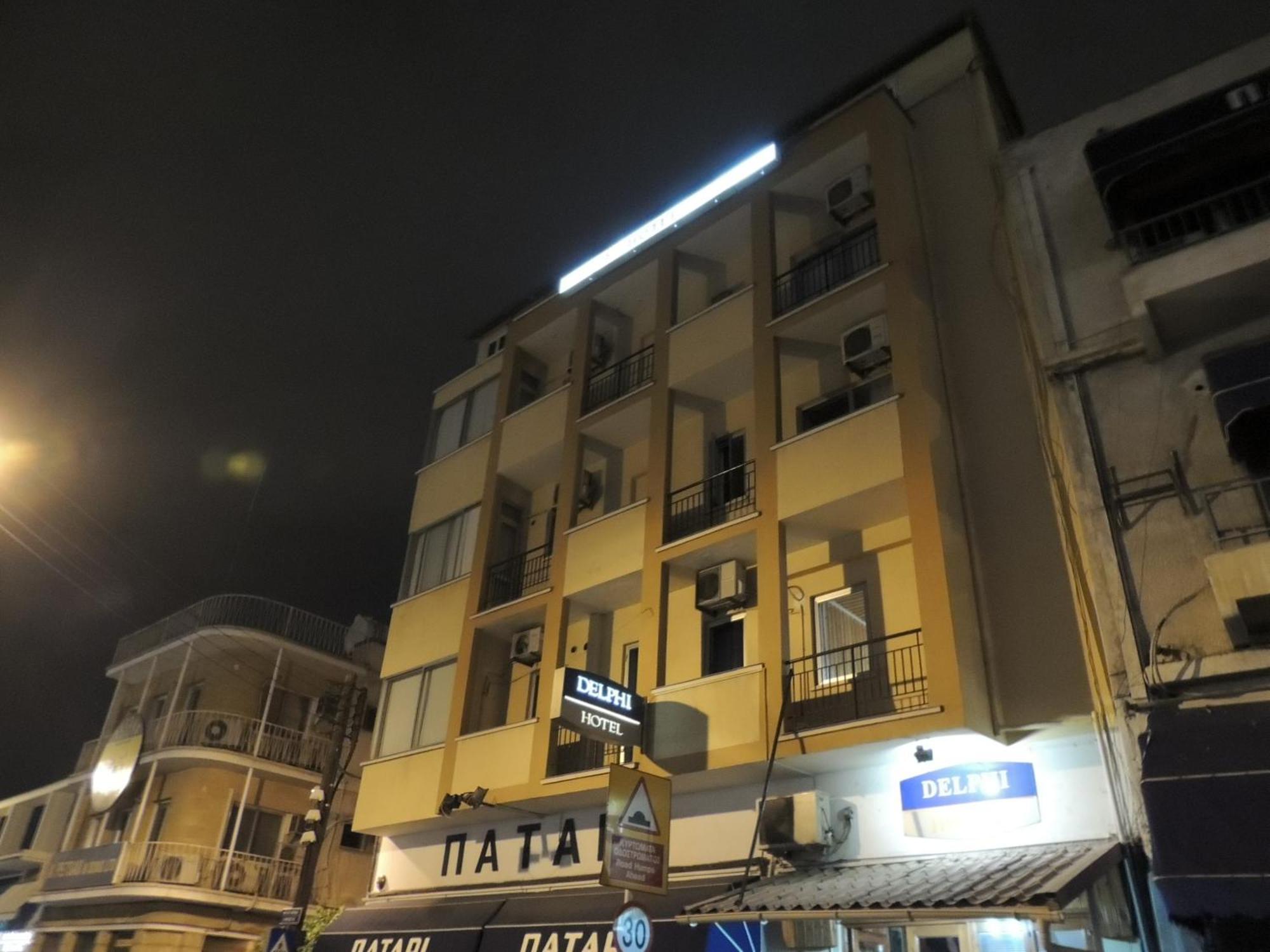 Delphi Hotel Nicosia Exterior foto
